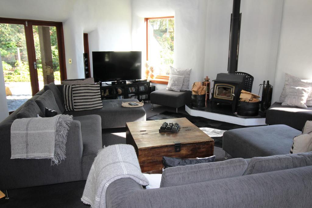 The Paddock Straw Bale Luxury Holiday House Arthurs Point ภายนอก รูปภาพ