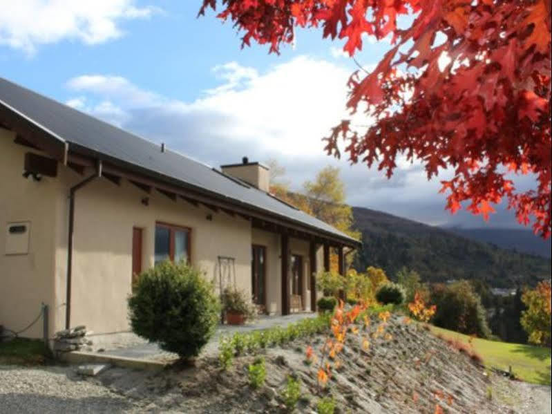 The Paddock Straw Bale Luxury Holiday House Arthurs Point ภายนอก รูปภาพ