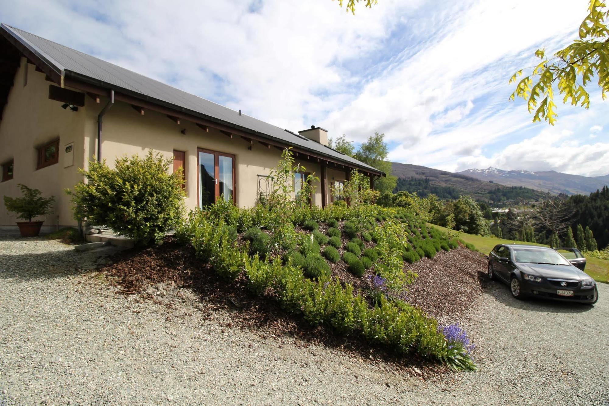 The Paddock Straw Bale Luxury Holiday House Arthurs Point ภายนอก รูปภาพ
